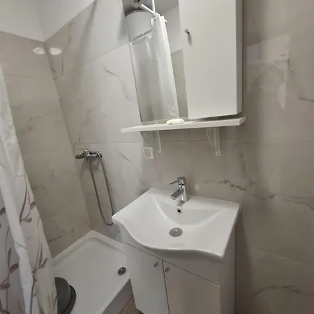 Pervan By The 2 Bedrooms شقة
